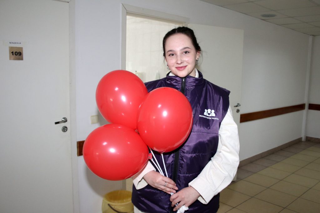 Красный крест донорство крови. День здоровья в Анапе. Стерилизация для женщин Анапа.